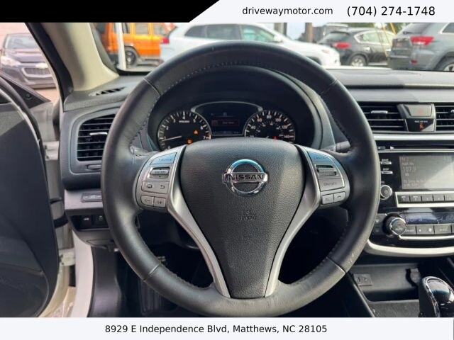 2018 Nissan Altima in Matthews, NC 28105 - 18120392 12