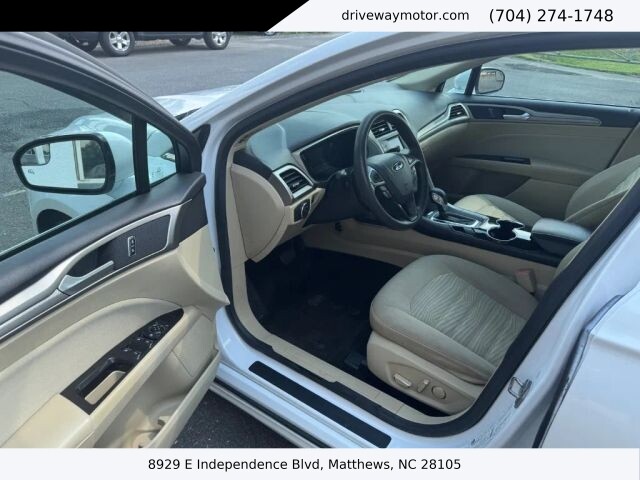 2016 Ford Fusion in Matthews, NC 28105 - 18120398 5