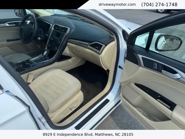2016 Ford Fusion in Matthews, NC 28105 - 18120398 9