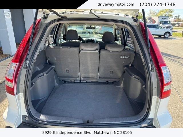 2009 Honda CR-V in Matthews, NC 28105 - 18120404 7