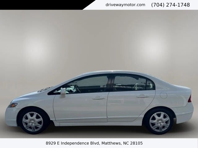 2010 Honda Civic in Matthews, NC 28105 - 18120405 3
