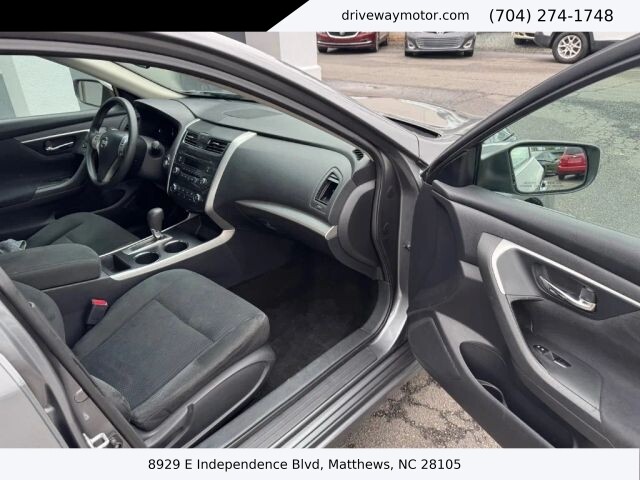 2015 Nissan Altima in Matthews, NC 28105 - 18120408 8