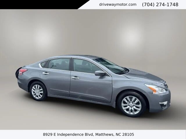 2015 Nissan Altima in Matthews, NC 28105 - 18120408