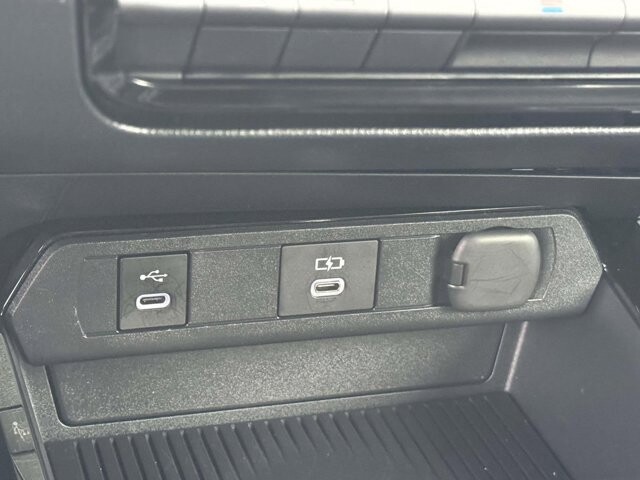 2025 Toyota Prius in Winchester, VA 22602 - 18120411 19