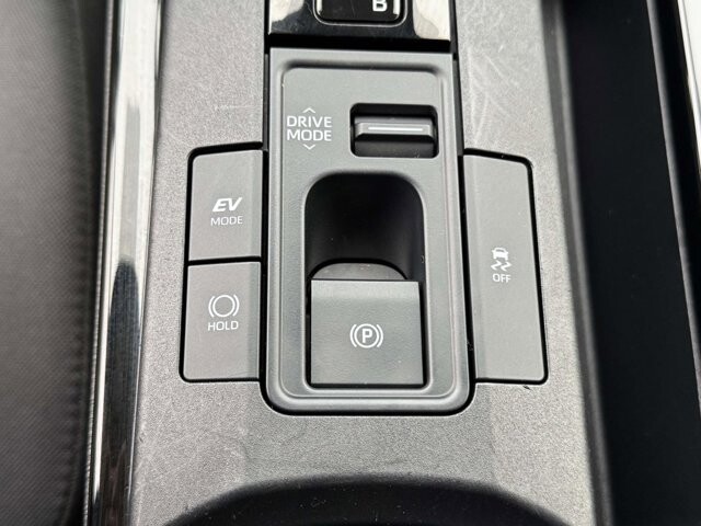 2025 Toyota Prius in Winchester, VA 22602 - 18120411 21