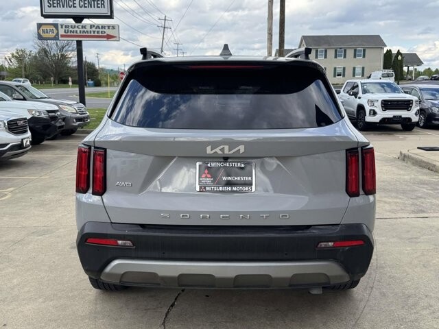 2022 Kia Sorento in Winchester, VA 22602 - 18120412 11