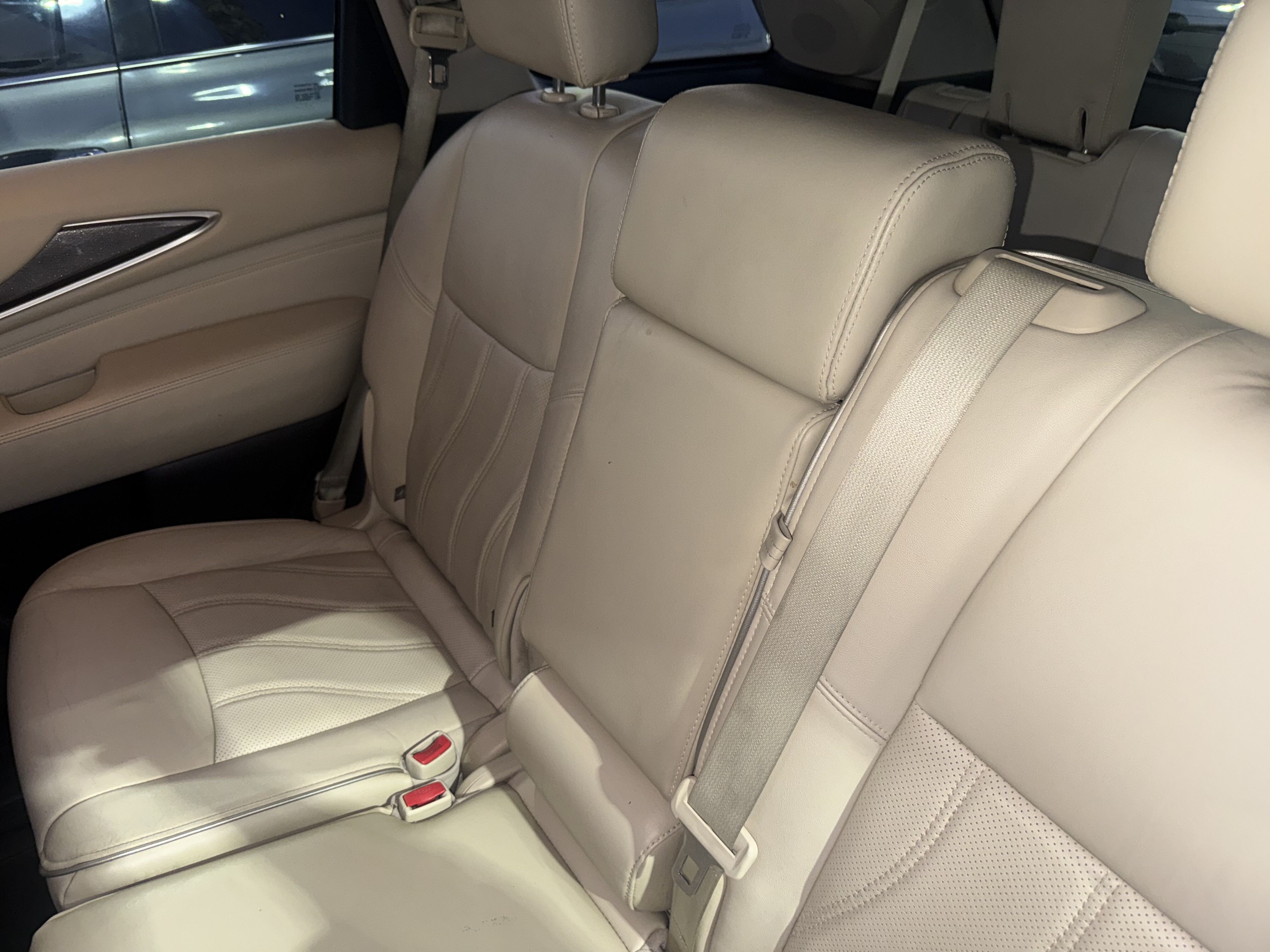 2017 INFINITI QX60 in Phoenix, AZ 85022 - 18120417 8