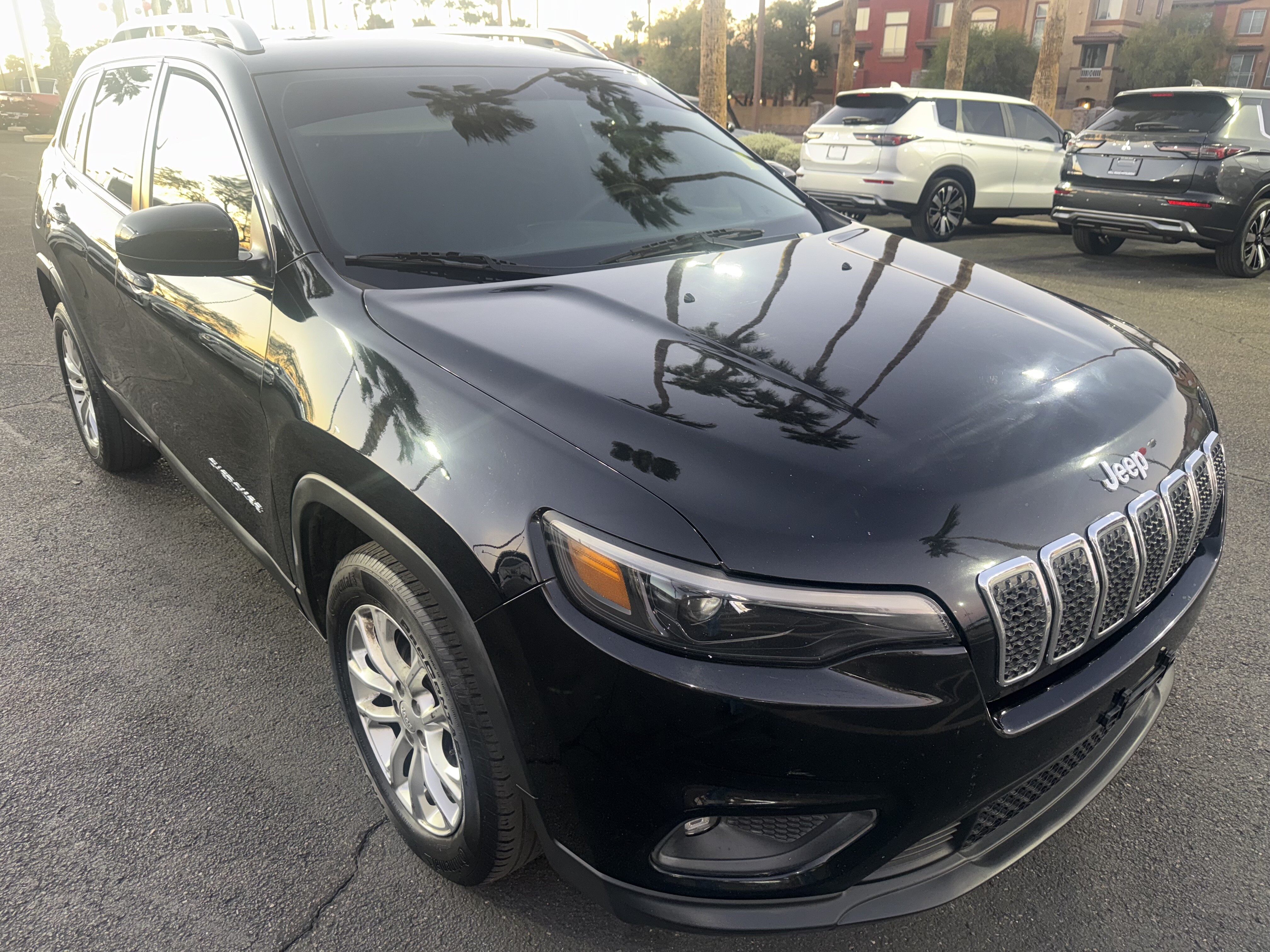 2019 Jeep Cherokee in Phoenix, AZ 85022 - 18120419 3