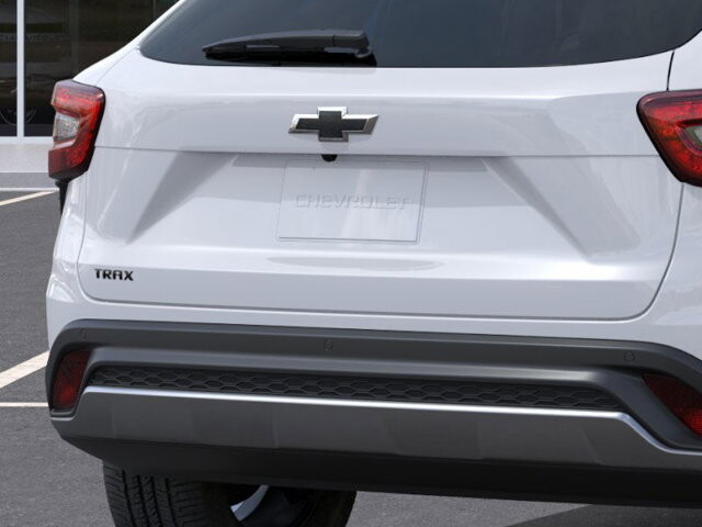 2026 Chevrolet Trax in Burlington, WI 53105 - 18120426 16