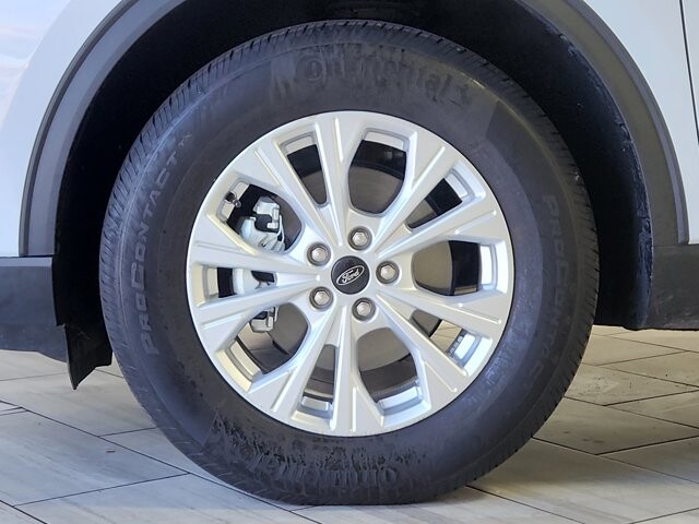 2025 Ford Escape in Cinnaminson, NJ 08077 - 18120429 9