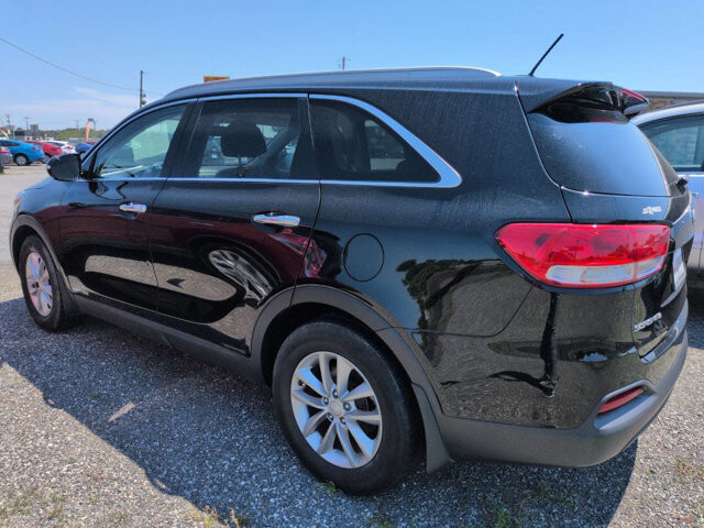 2018 Kia Sorento in North Little Rock, AR 72117-1620 - 18120431 3