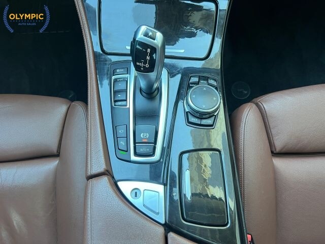 2015 BMW 528i in Decatur, GA 30032 - 18120442 34