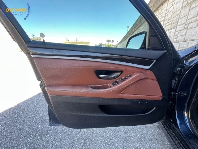 2015 BMW 528i in Decatur, GA 30032 - 18120442 46