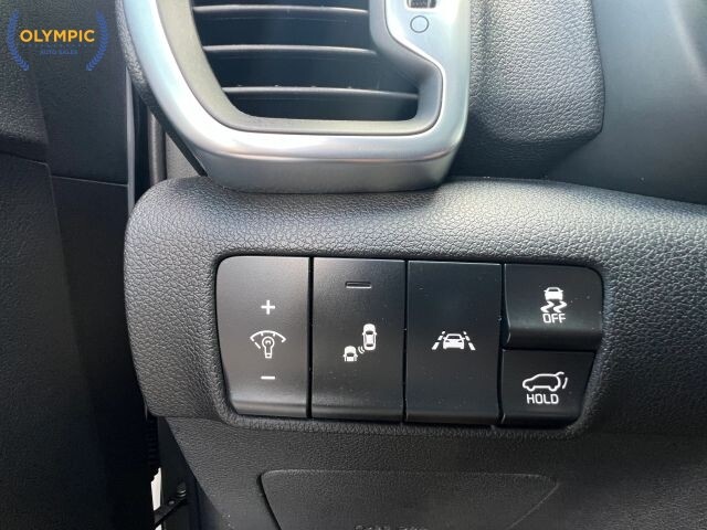 2017 Kia Sportage in Decatur, GA 30032 - 18120443 37