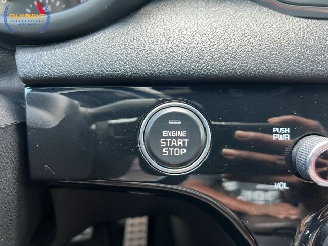 2017 Kia Sportage in Decatur, GA 30032 - 18120443 29