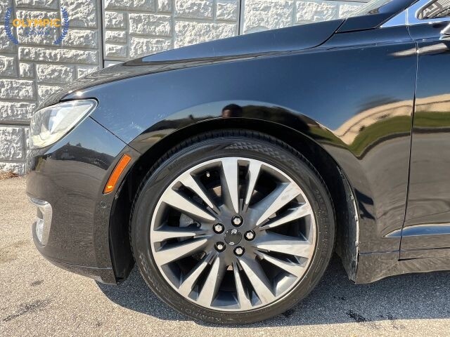 2017 Lincoln MKZ in Decatur, GA 30032 - 18120444 9