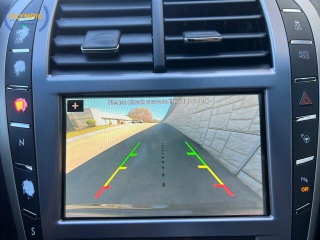 2017 Lincoln MKZ in Decatur, GA 30032 - 18120444 30