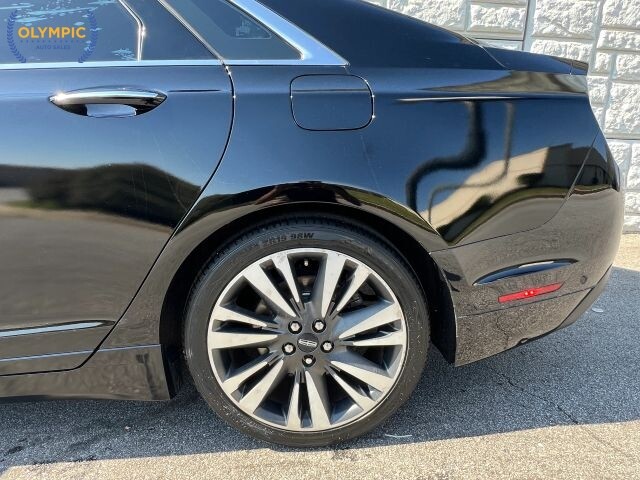 2017 Lincoln MKZ in Decatur, GA 30032 - 18120444 10
