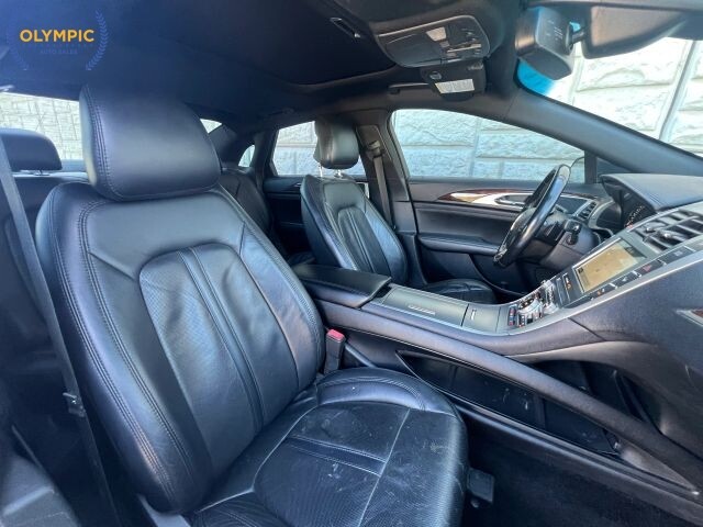 2017 Lincoln MKZ in Decatur, GA 30032 - 18120444 40