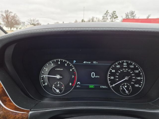 2017 Genesis G90 in Wadena, MN 56482 - 18120446 47