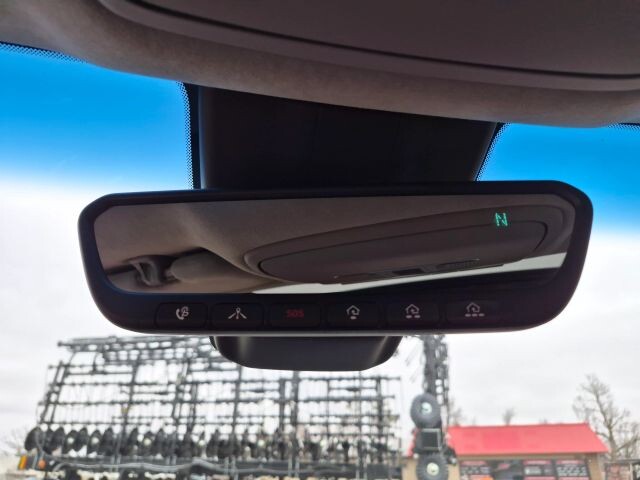 2017 Genesis G90 in Wadena, MN 56482 - 18120446 33