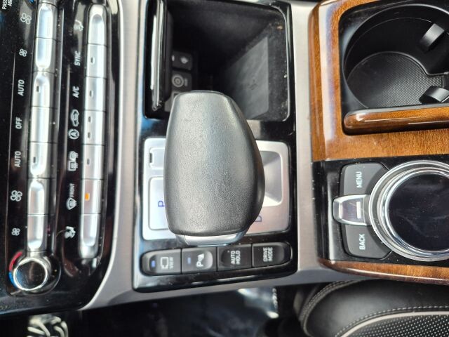 2017 Genesis G90 in Wadena, MN 56482 - 18120446 45