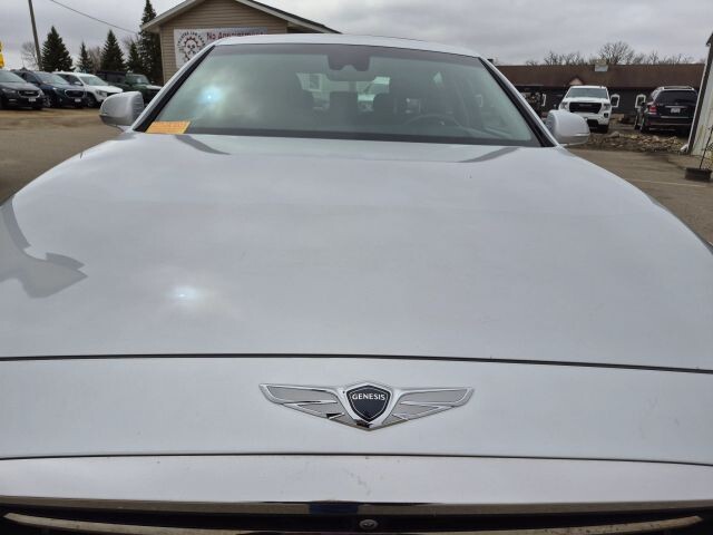 2017 Genesis G90 in Wadena, MN 56482 - 18120446 5