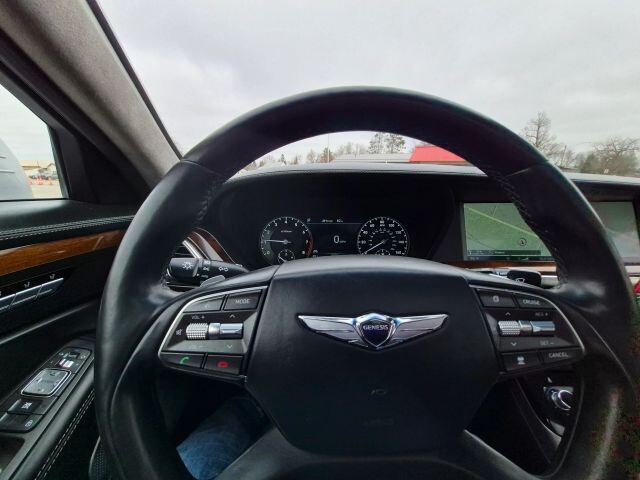 2017 Genesis G90 in Wadena, MN 56482 - 18120446 46