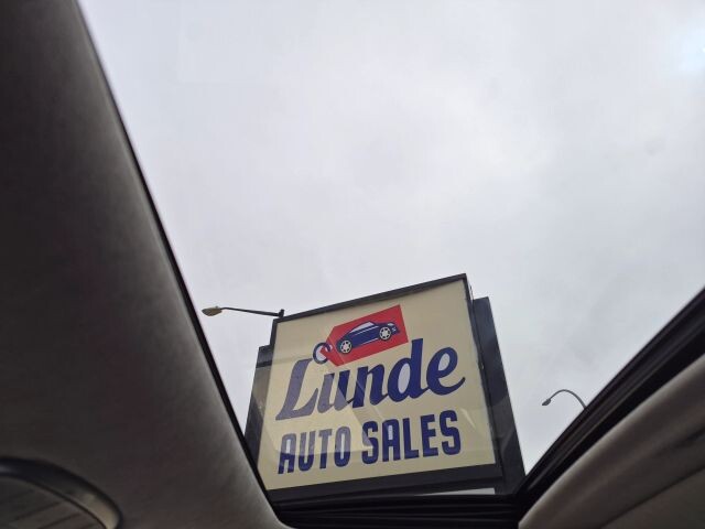 2017 Genesis G90 in Wadena, MN 56482 - 18120446 31