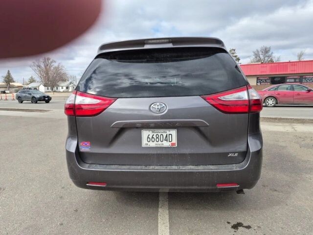 2017 Toyota Sienna in Wadena, MN 56482 - 18120448 36