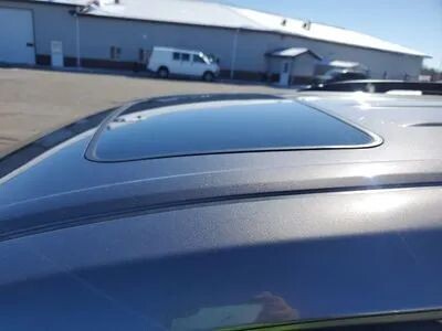 2017 Toyota Sienna in Wadena, MN 56482 - 18120448 5