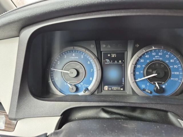 2017 Toyota Sienna in Wadena, MN 56482 - 18120448 16