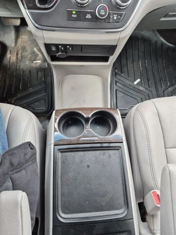 2017 Toyota Sienna in Wadena, MN 56482 - 18120448 15