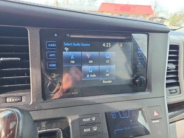 2017 Toyota Sienna in Wadena, MN 56482 - 18120448 35