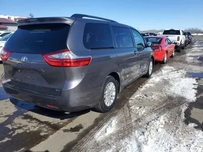 2017 Toyota Sienna in Wadena, MN 56482 - 18120448 3