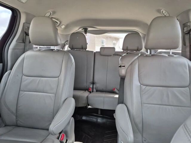 2017 Toyota Sienna in Wadena, MN 56482 - 18120448 17