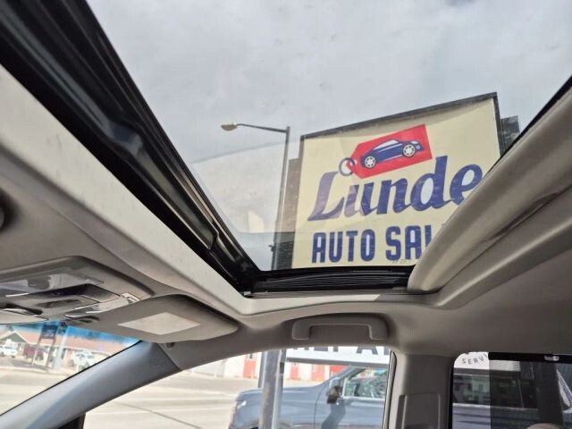 2017 Toyota Sienna in Wadena, MN 56482 - 18120448 19