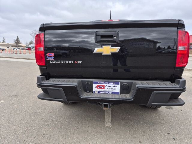 2018 Chevrolet Colorado in Wadena, MN 56482 - 18120450 19