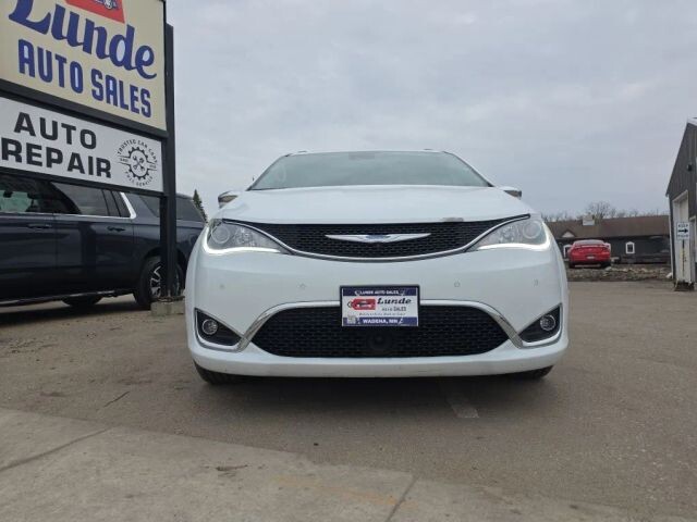 2018 Chrysler Pacifica in Wadena, MN 56482 - 18120453 10