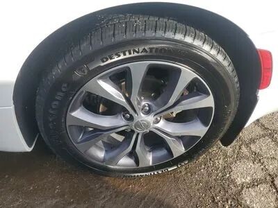 2018 Chrysler Pacifica in Wadena, MN 56482 - 18120453 54