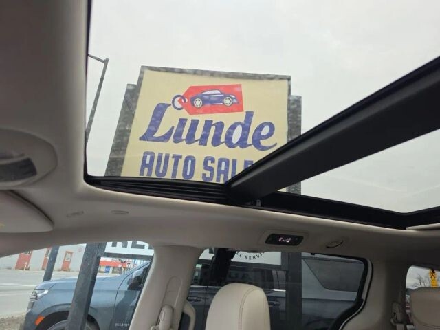 2018 Chrysler Pacifica in Wadena, MN 56482 - 18120453 33