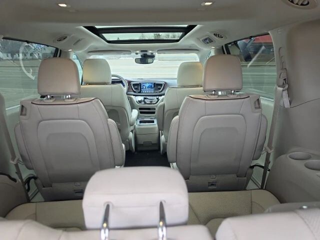 2018 Chrysler Pacifica in Wadena, MN 56482 - 18120453 46