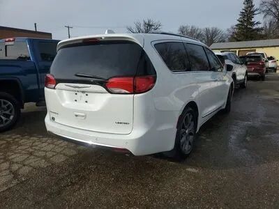 2018 Chrysler Pacifica in Wadena, MN 56482 - 18120453 53