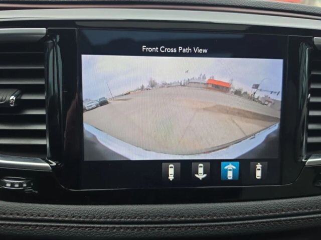 2018 Chrysler Pacifica in Wadena, MN 56482 - 18120453 22