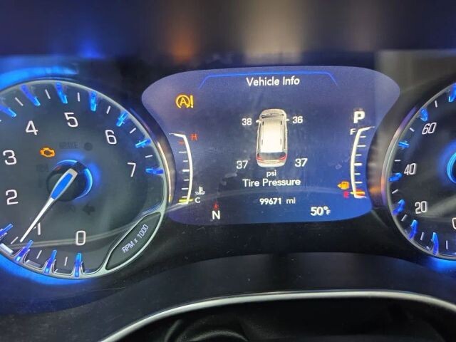 2018 Chrysler Pacifica in Wadena, MN 56482 - 18120453 16