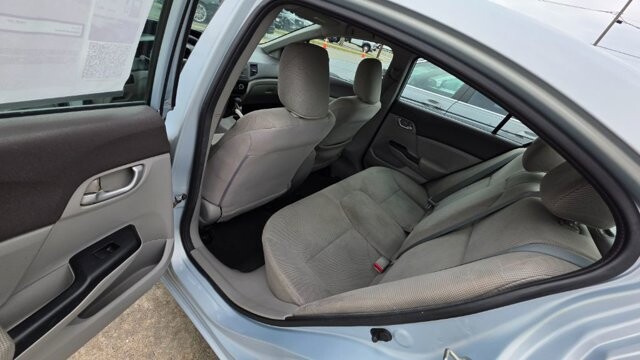 2012 Honda Civic in Cartersville, GA 30120 - 18120460 8