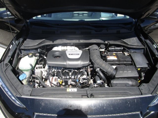 2018 Hyundai Kona in Tampa, FL 33604-6914 - 18120463 23