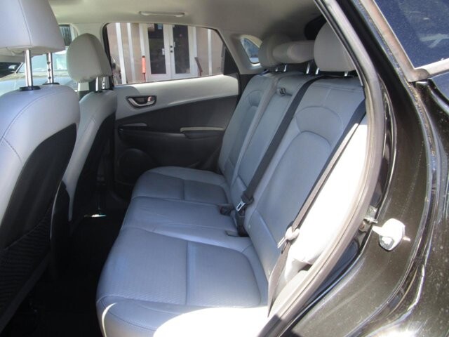 2018 Hyundai Kona in Tampa, FL 33604-6914 - 18120463 11