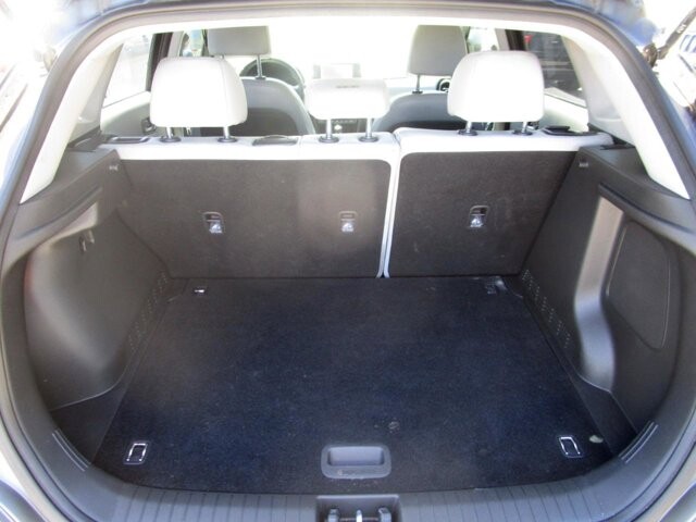 2018 Hyundai Kona in Tampa, FL 33604-6914 - 18120463 27