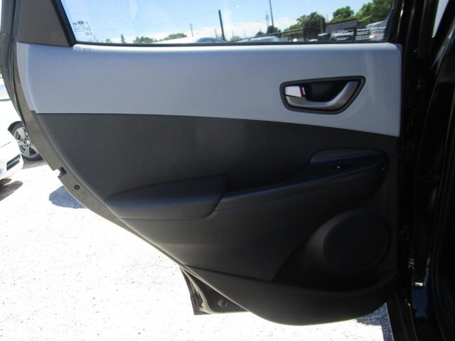 2018 Hyundai Kona in Tampa, FL 33604-6914 - 18120463 19